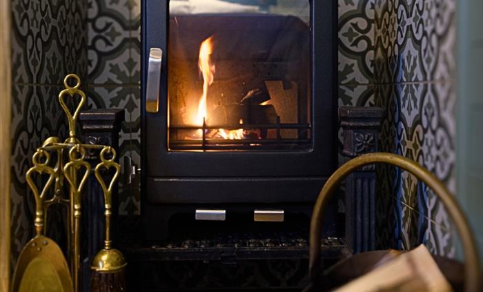 Log burner in Angharad - Brook Cottage Shepherd Huts
